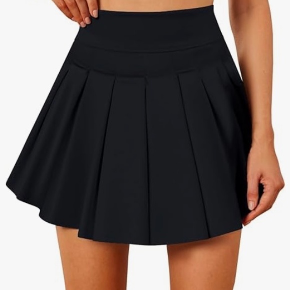 Women's Pleated Tennis Skater Skirts with Inner Shorts Pockets - Picture 1 of 4